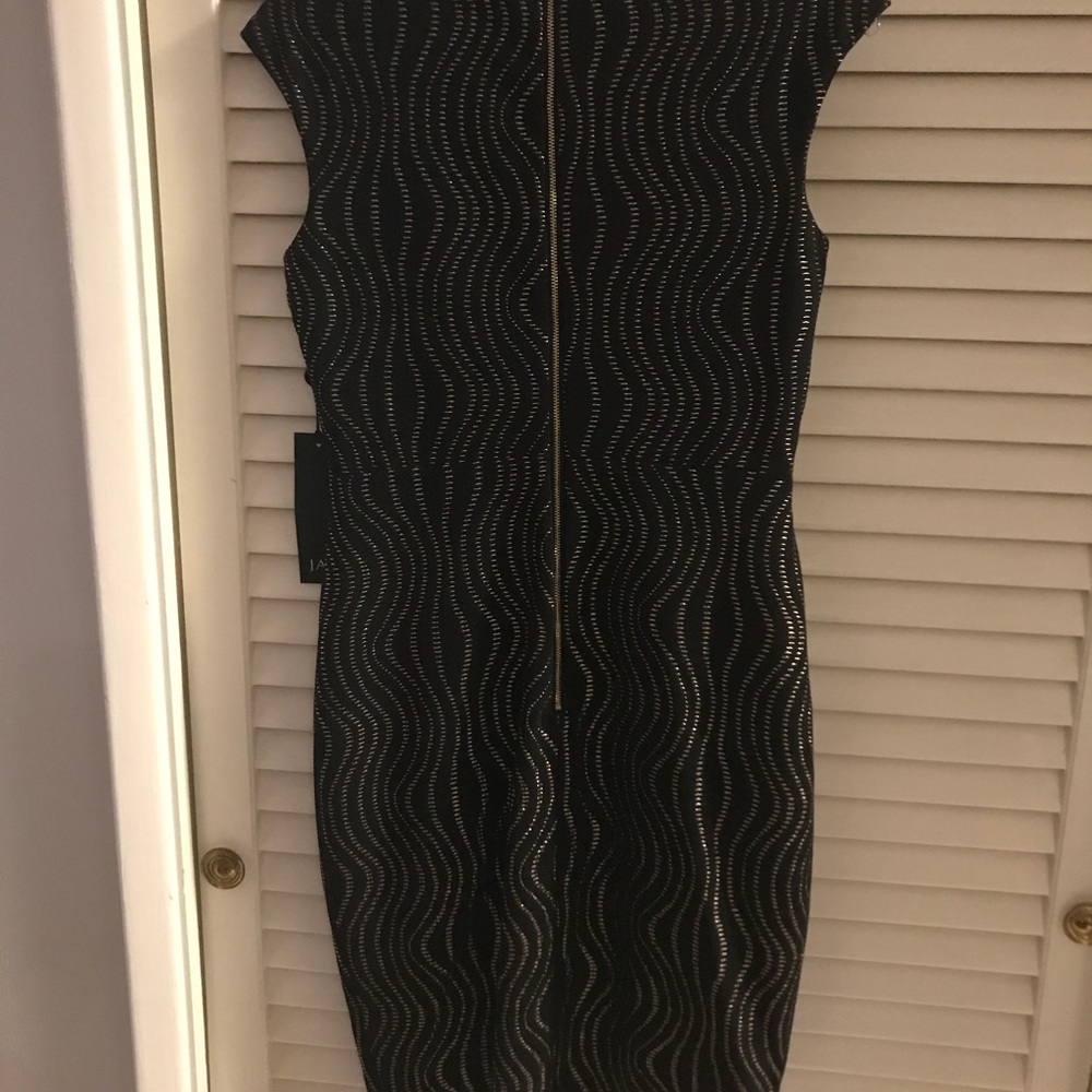 Jax Dress - Picture 4 of 5